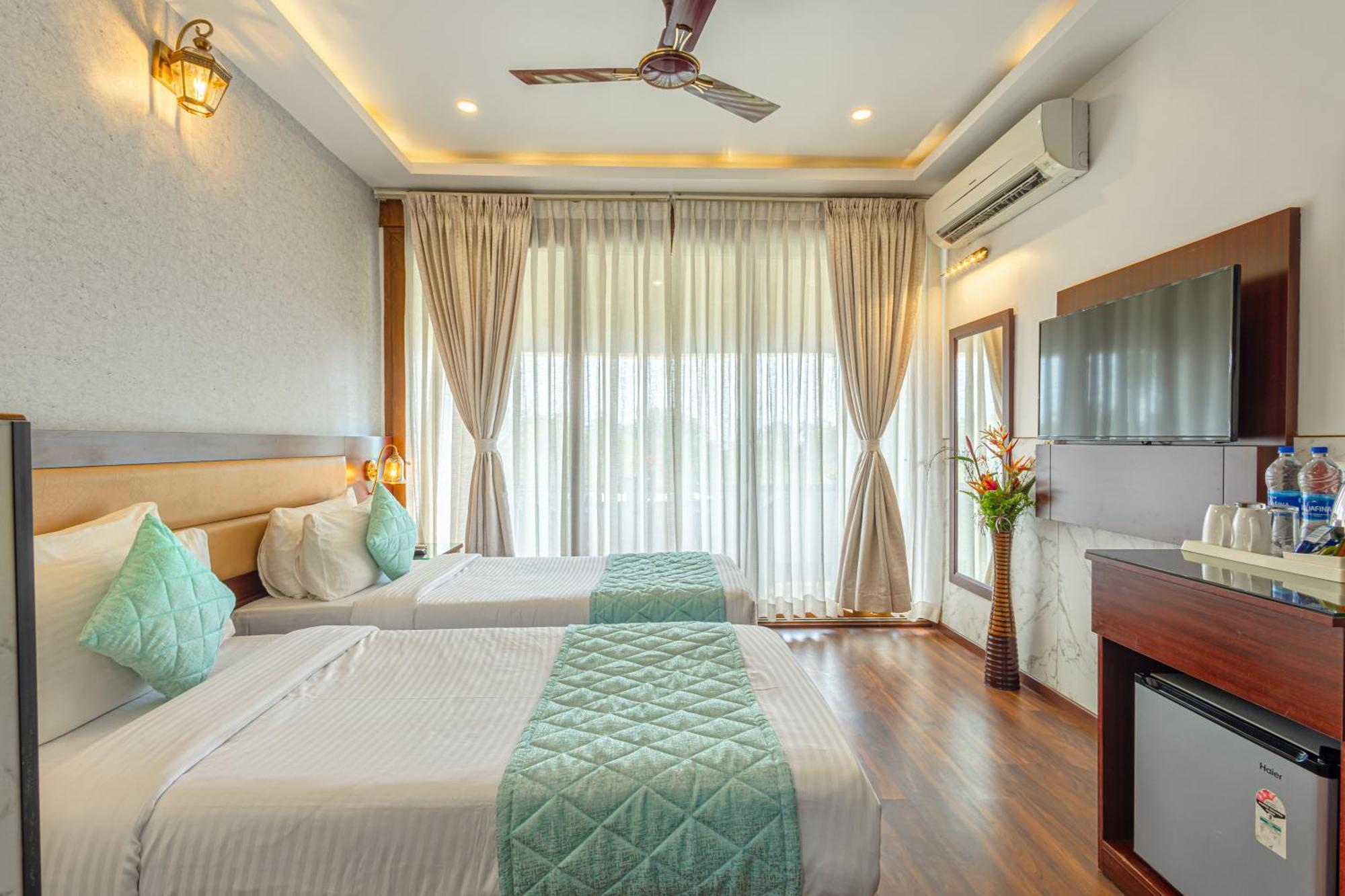 Salcete Beach Resort Колва Экстерьер фото