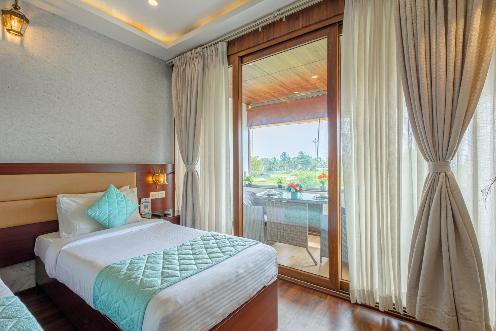Salcete Beach Resort Колва Экстерьер фото