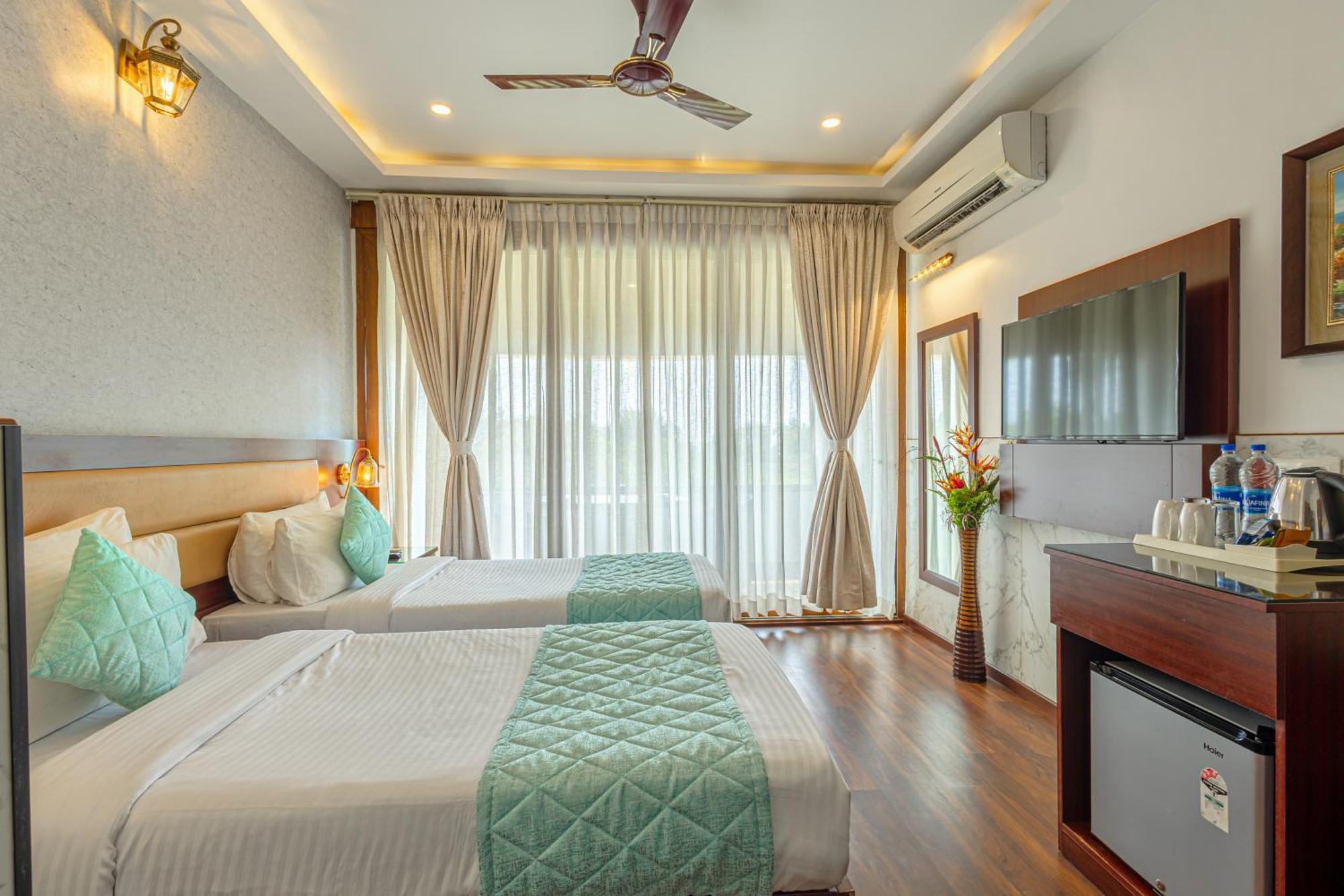 Salcete Beach Resort Колва Экстерьер фото