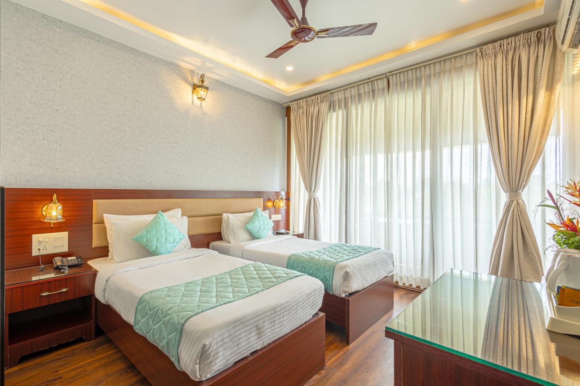 Salcete Beach Resort Колва Экстерьер фото